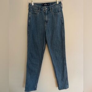 Hollister Vintage Denim High Rise Mom Jean - Size 26/27